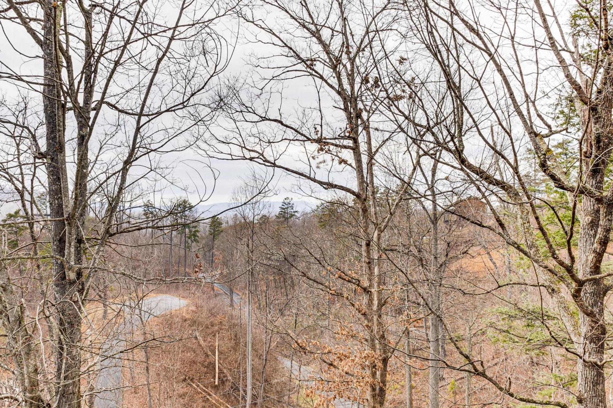 Spacious Gatlinburg Cabin With Hot Tub And Game Room! Dış mekan fotoğraf