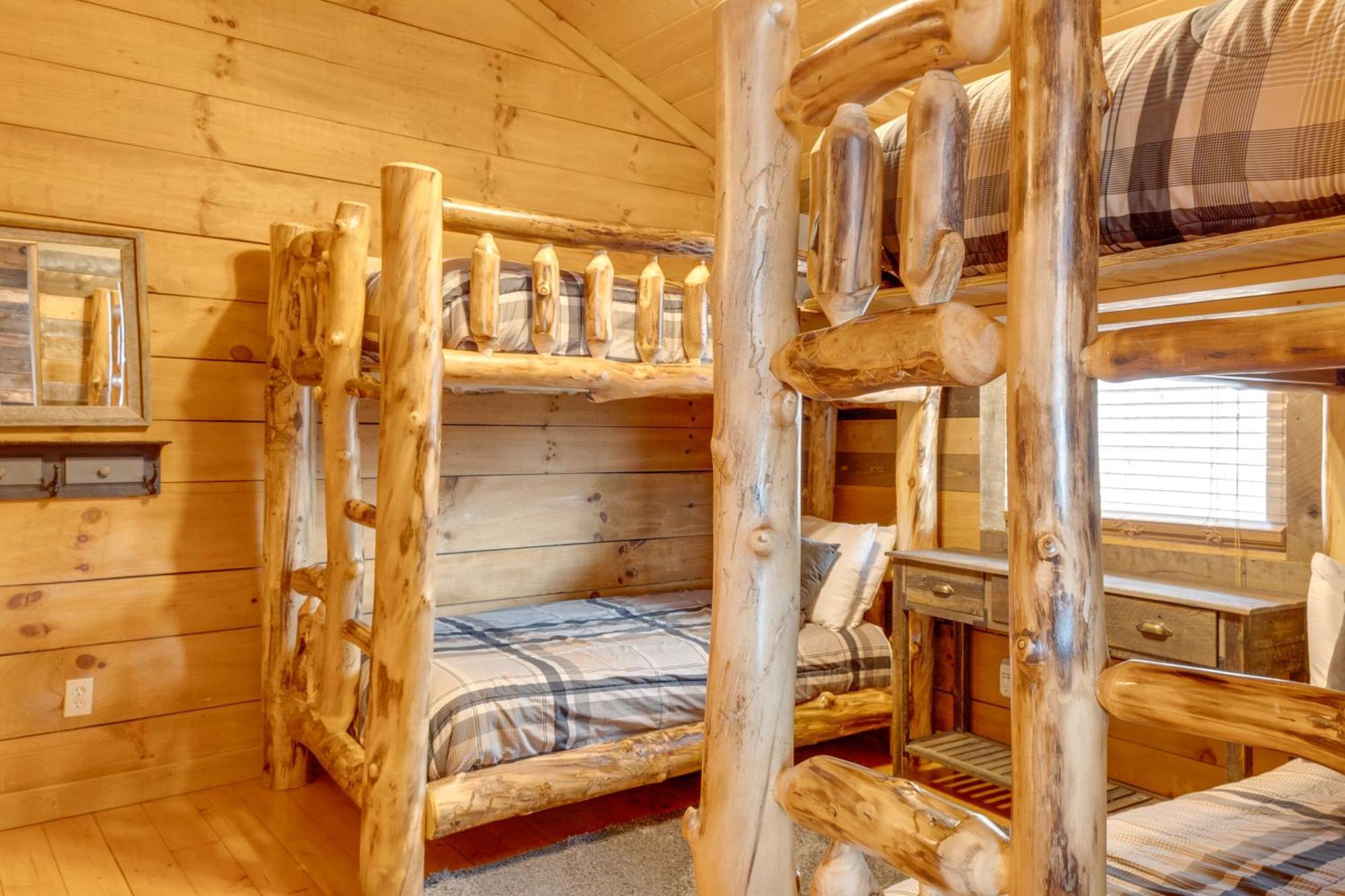 Spacious Gatlinburg Cabin With Hot Tub And Game Room! Dış mekan fotoğraf